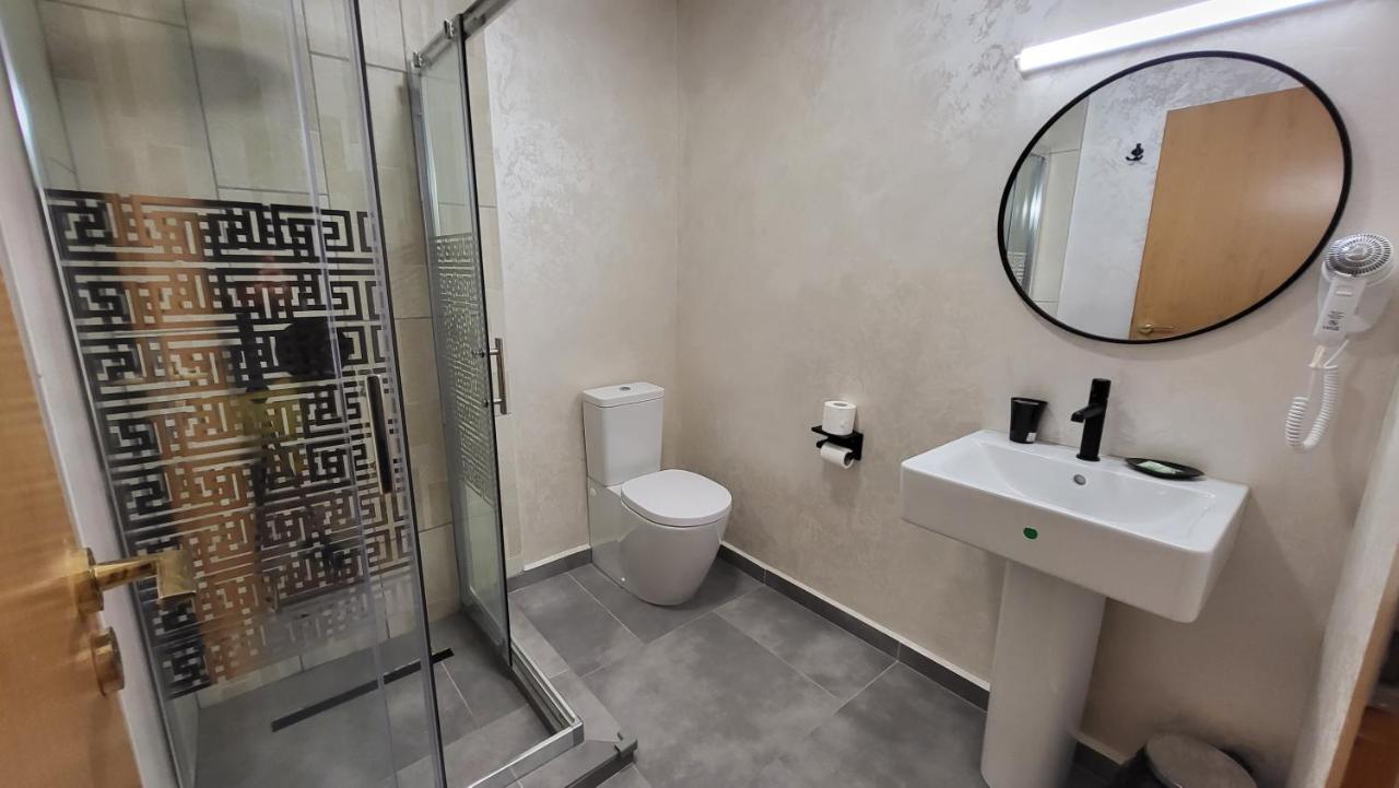 Boutique Global Aparthotel Brasov Luaran gambar